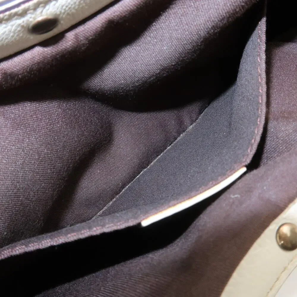 Gucci Bamboo Leather Handbag Beige